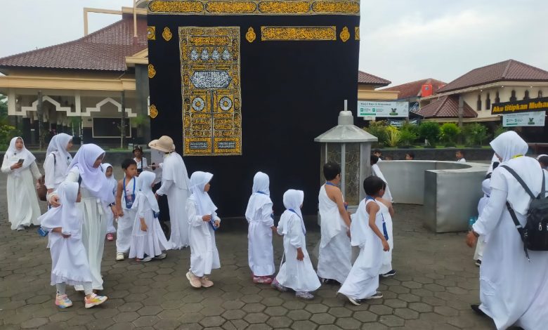 Peragaan Manasik Haji PAUD Aisyiyah se-Kabupaten Pekalongan