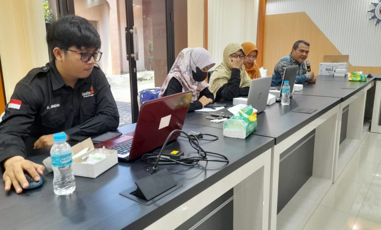 Kepala Kantor Layanan Lazismu Masjid Raya Al Khuzaemah Kajen, Umar Abidin