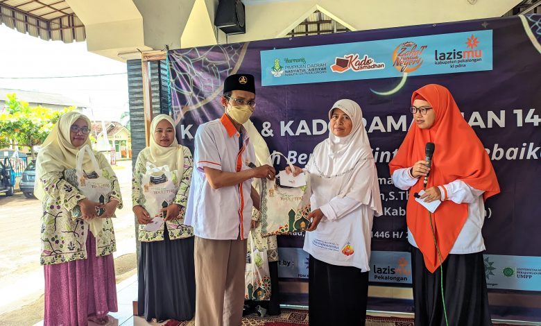 Lazismu KL PDNA dan Lazismu KL Bojong bagikan kado ramadhan