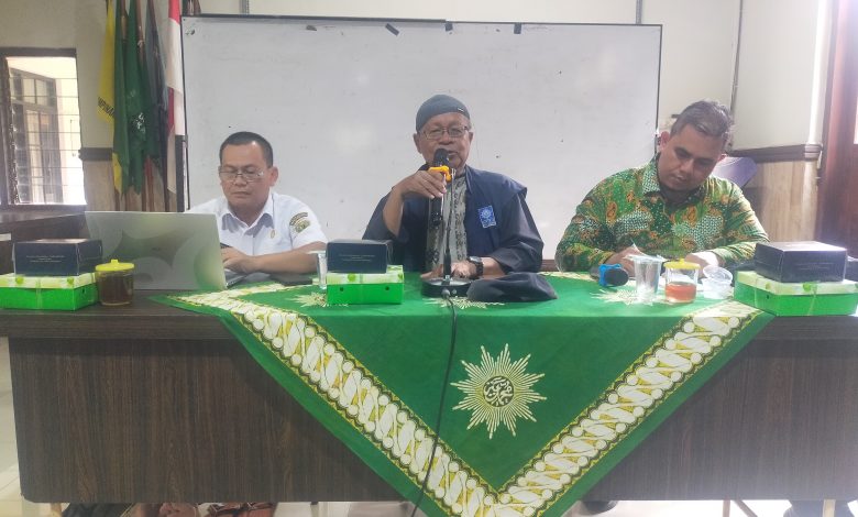 Wakil Ketua Pimpinan Daerah Muhammadiyah Kabupaten Pekalongan, Drs. H. Mardi Raharjo