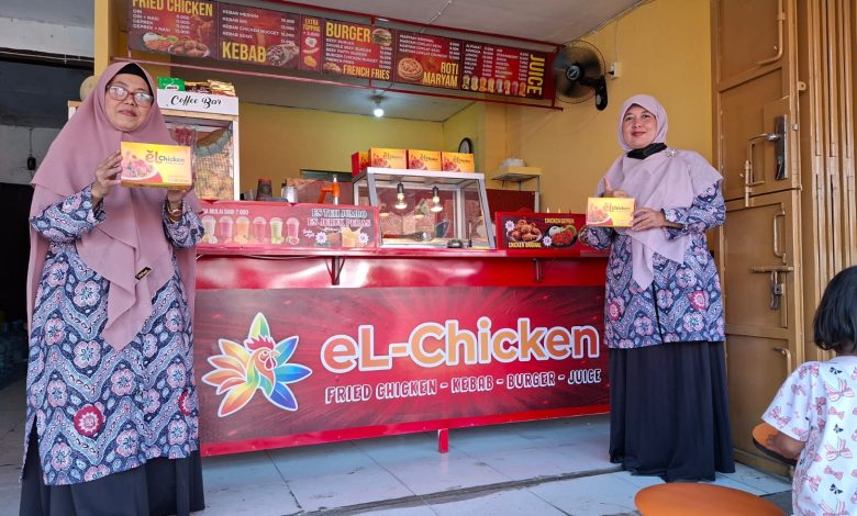 Gerai El Chicken Gumawang Wiradesa
