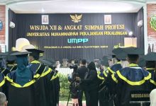 Wisuda angkatan XII UMPP